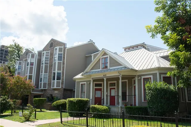 $369,000 | 915 West 23rd Street, Unit 208, Austin, TX 78705