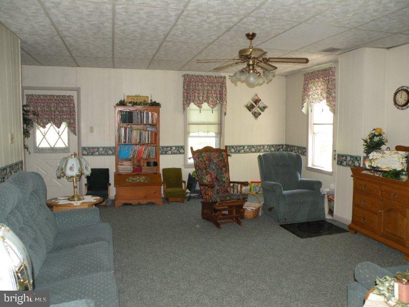 267 Hammertown Road Narvon, PA 17555 - Photo 6 of 32 Gallery Image 6