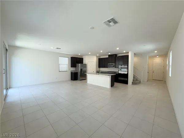 $3,460 | 101 Silver Run Lane, Las Vegas, NV 89138