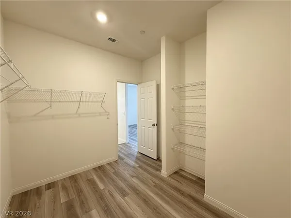 $3,460 | 101 Silver Run Lane, Las Vegas, NV 89138
