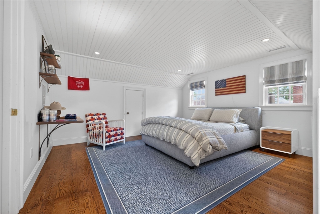 1 Buckingham Terrace Wellesley, MA 02482 - Photo 26 of 35