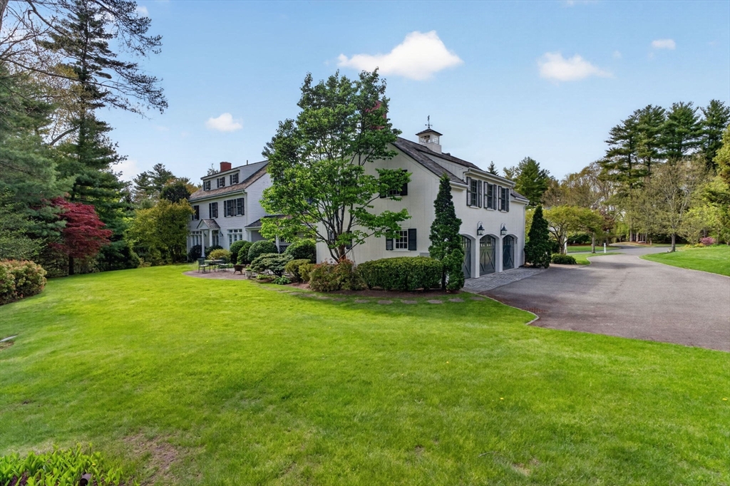 1 Buckingham Terrace Wellesley, MA 02482 - Photo 34 of 35