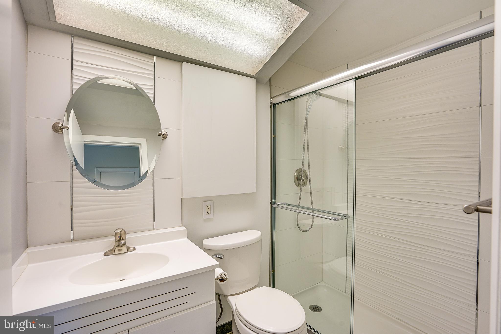 5401 Sideburn Road Fairfax, VA 22032 - Photo 25 of 50