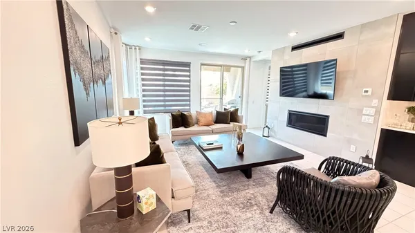 $2,300 | 6589 Songfest Street, North Las Vegas, NV 89086