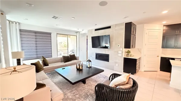 $2,300 | 6589 Songfest Street, North Las Vegas, NV 89086