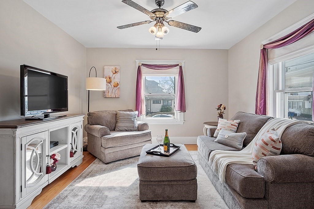 8 Edgehill Road Winthrop, MA 02152 - Photo 10 of 42 Gallery Image 10