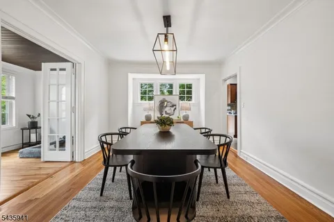 $899,000 | 14 Evergreen Place, Maplewood, NJ 07040