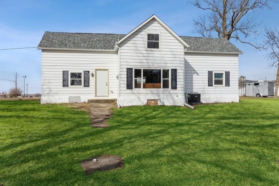 304 Maple Street Center Point, IA 52213 - Photo 1 of 33 Gallery Image 1