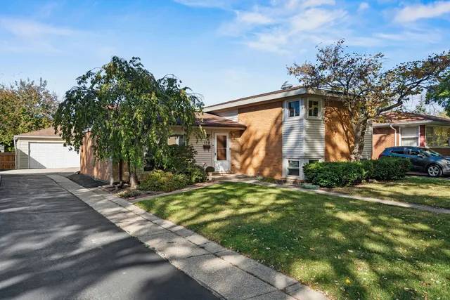 $364,900 | 128 David Drive, Bensenville, IL 60106