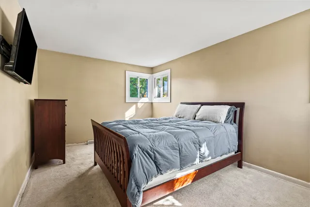 $364,900 | 128 David Drive, Bensenville, IL 60106