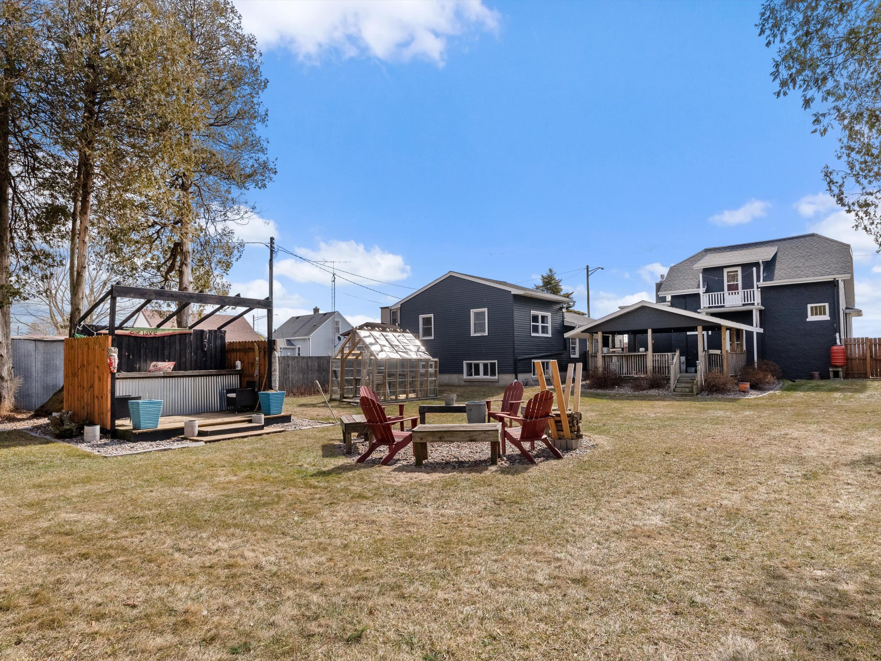 2834 Memorial Drive Two Rivers, WI 54241 - Photo 14 of 66 09-009_2913831_09977