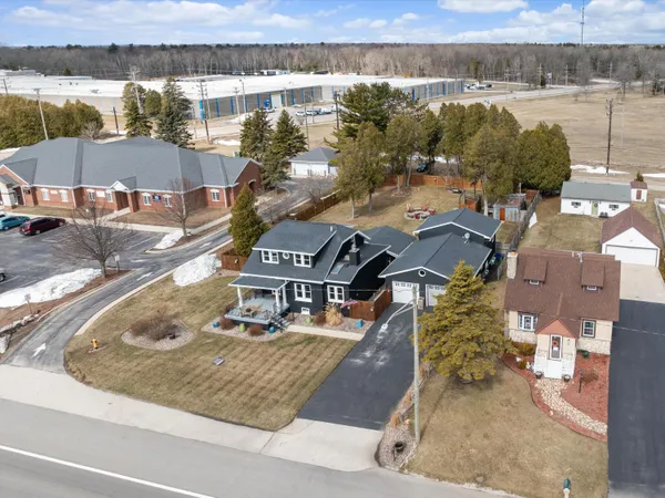 $424,900 | 2834 Memorial Drive, Two Rivers, WI 54241