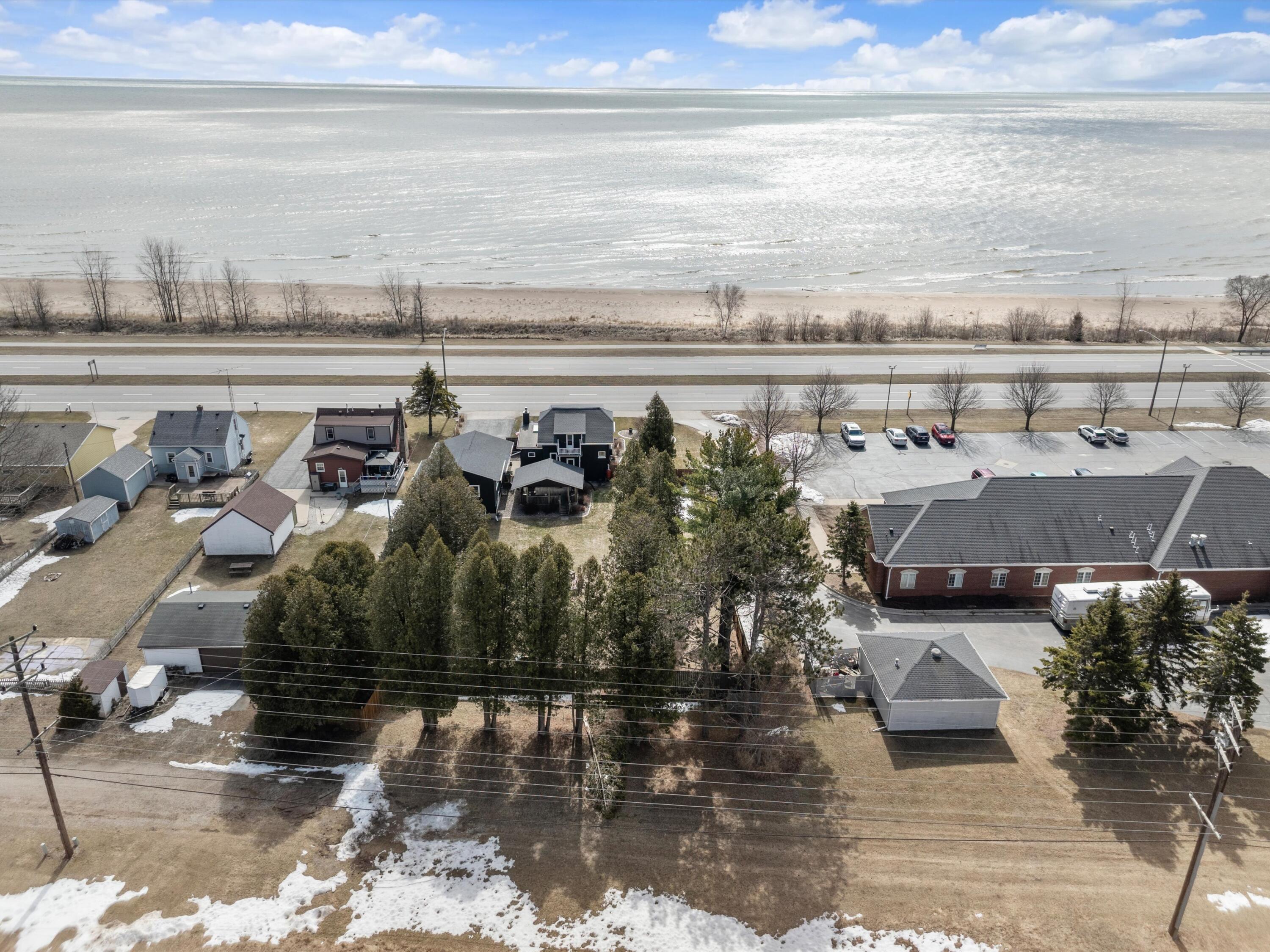 2834 Memorial Drive Two Rivers, WI 54241 - Photo 18 of 66 21-021_2913831716_0575_D