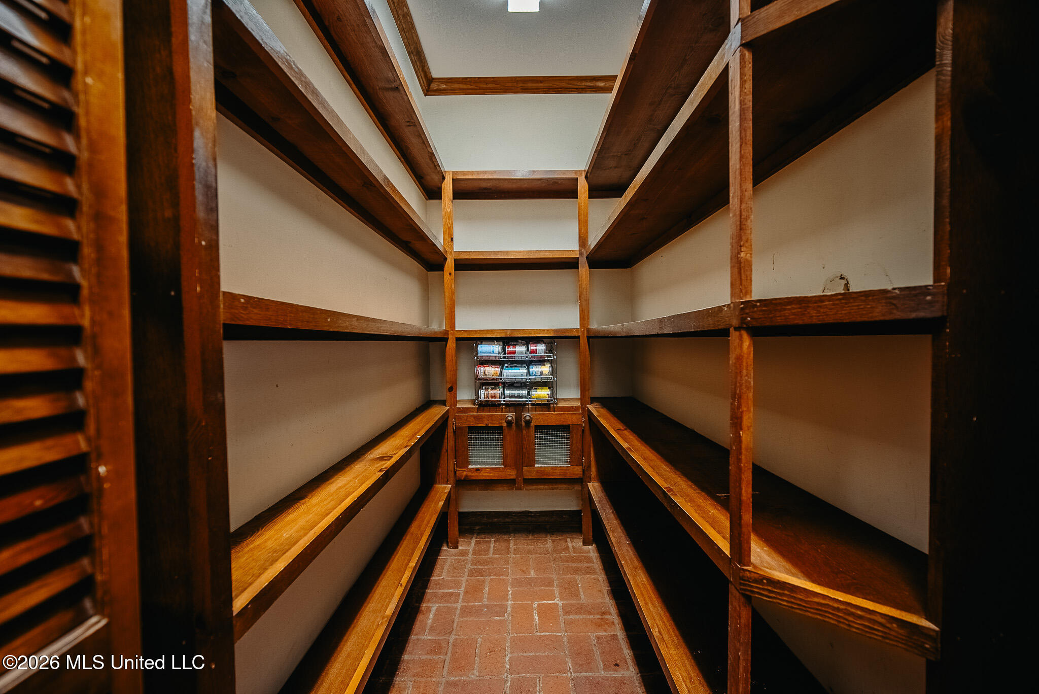 2139 Warren Hood Road Hermanville, MS 39086 - Photo 25 of 115 Walk-in Pantry