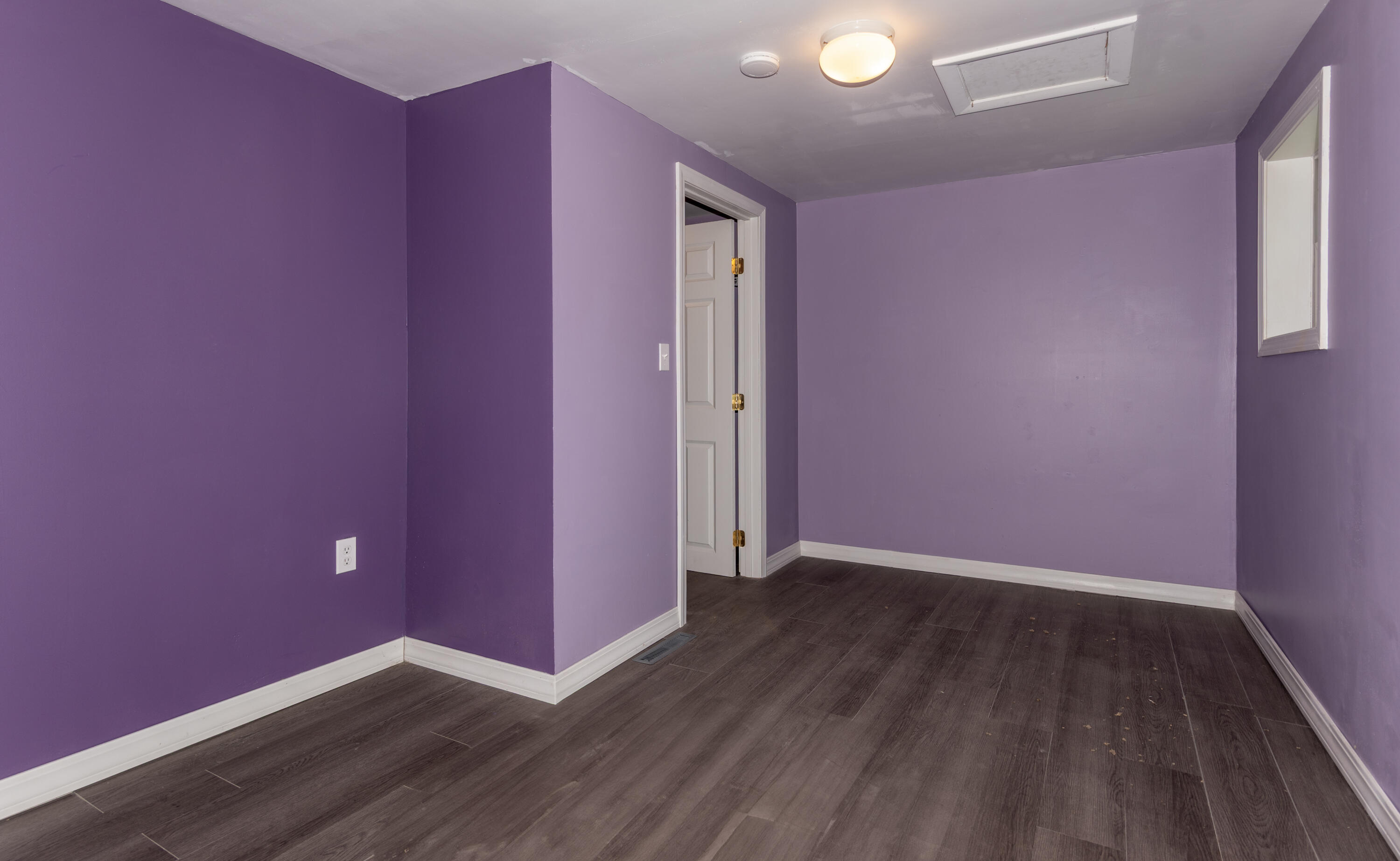 21 Market Street Fort Kent, ME 04743 - Photo 25 of 36 First floor bedroom