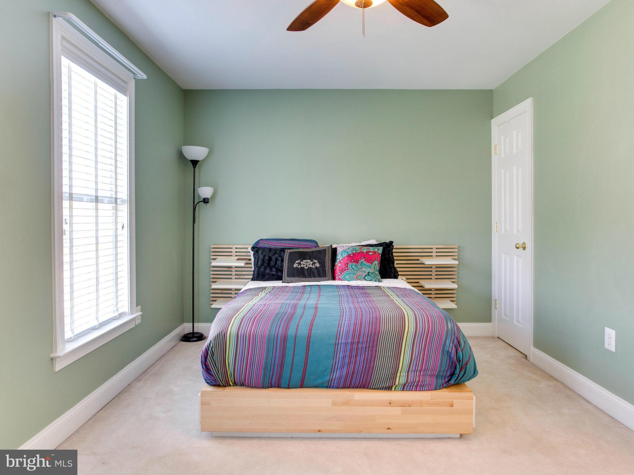 11536 Summit Ridge Court Manassas, VA 20112 - Photo 17 of 30 Bedroom