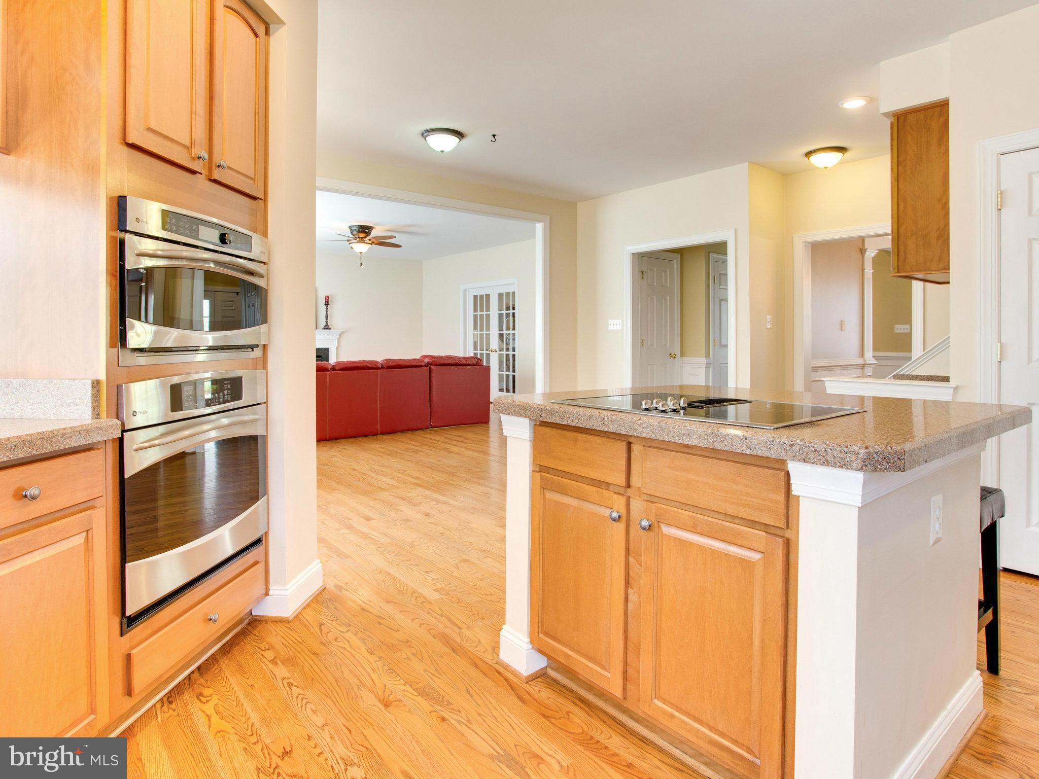 11536 Summit Ridge Court Manassas, VA 20112 - Photo 10 of 30 Kitchen