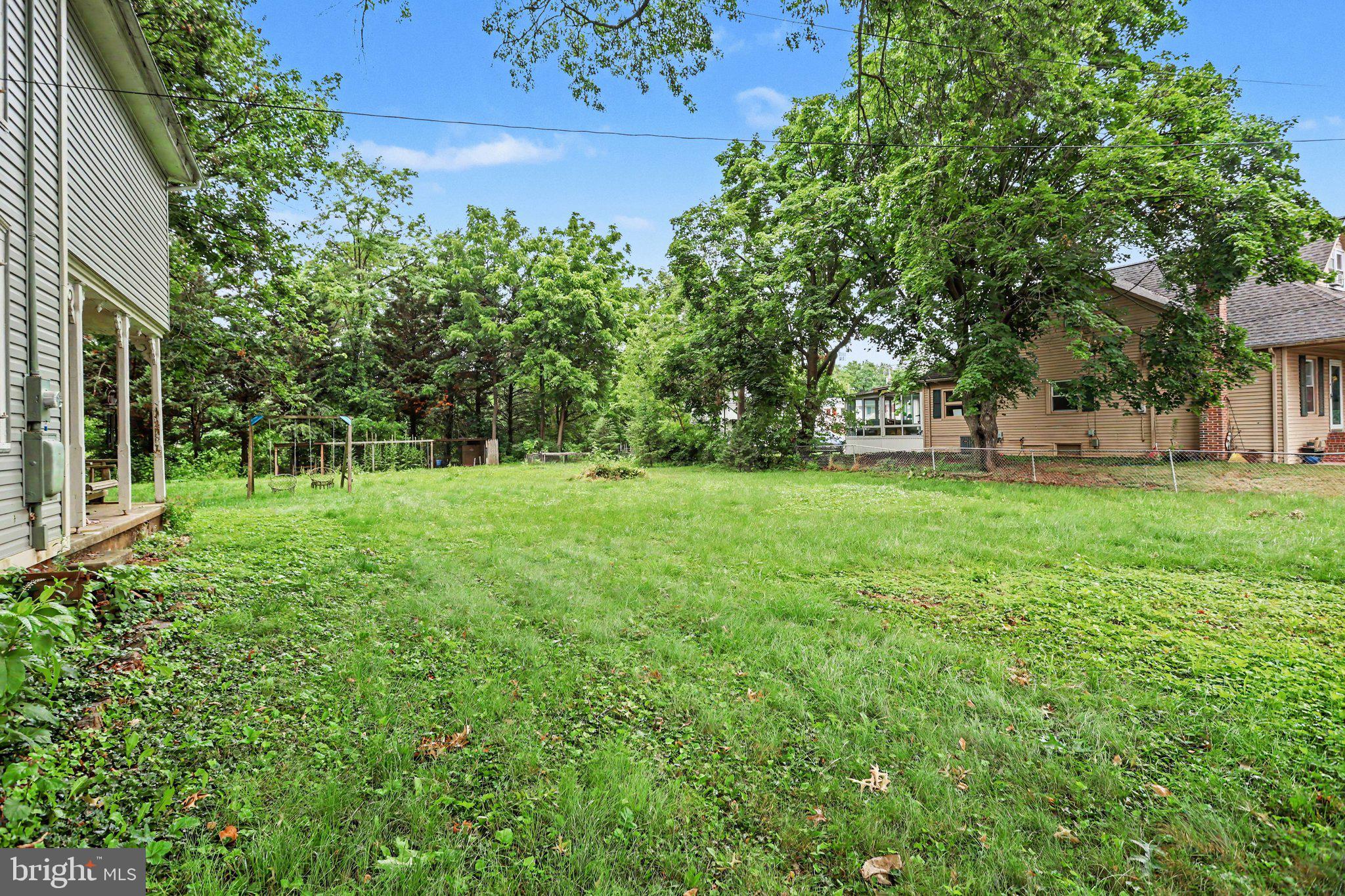 61 Mayfield Street Dover, PA 17315 - Photo 9 of 26 Spacious green oasis awaits your vision.