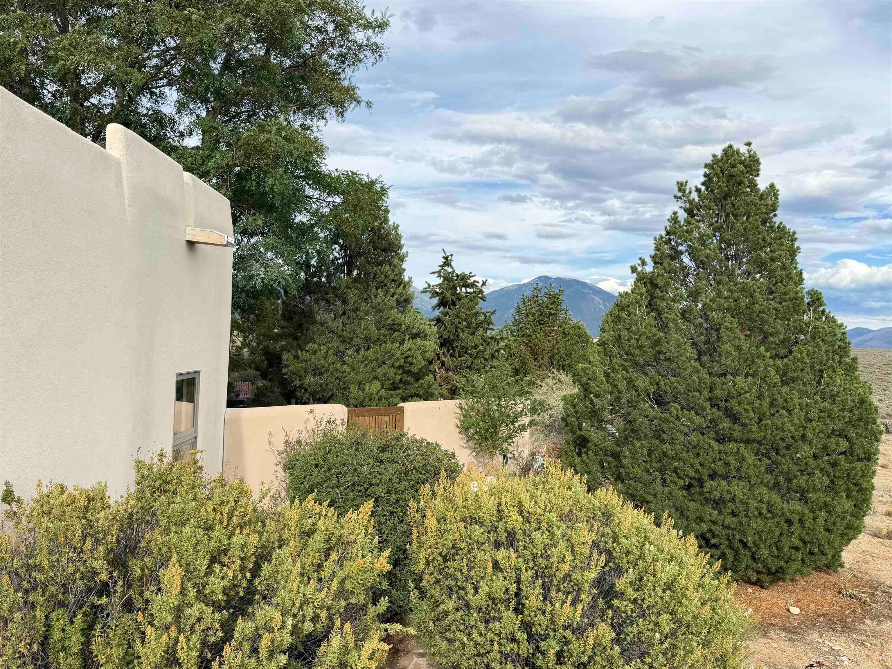 6 Bad Dog Road El Prado, NM 87529 - Photo 32 of 44 Gallery Image 32