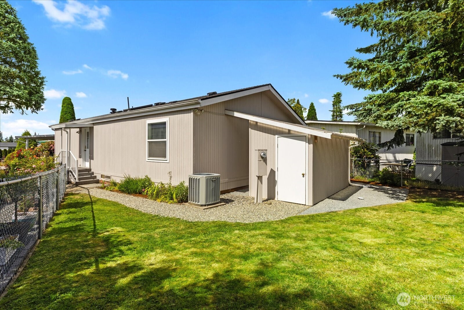 23825 15th Avenue Southeast, Unit 56 Bothell, WA 98021 - Photo 22 of 31