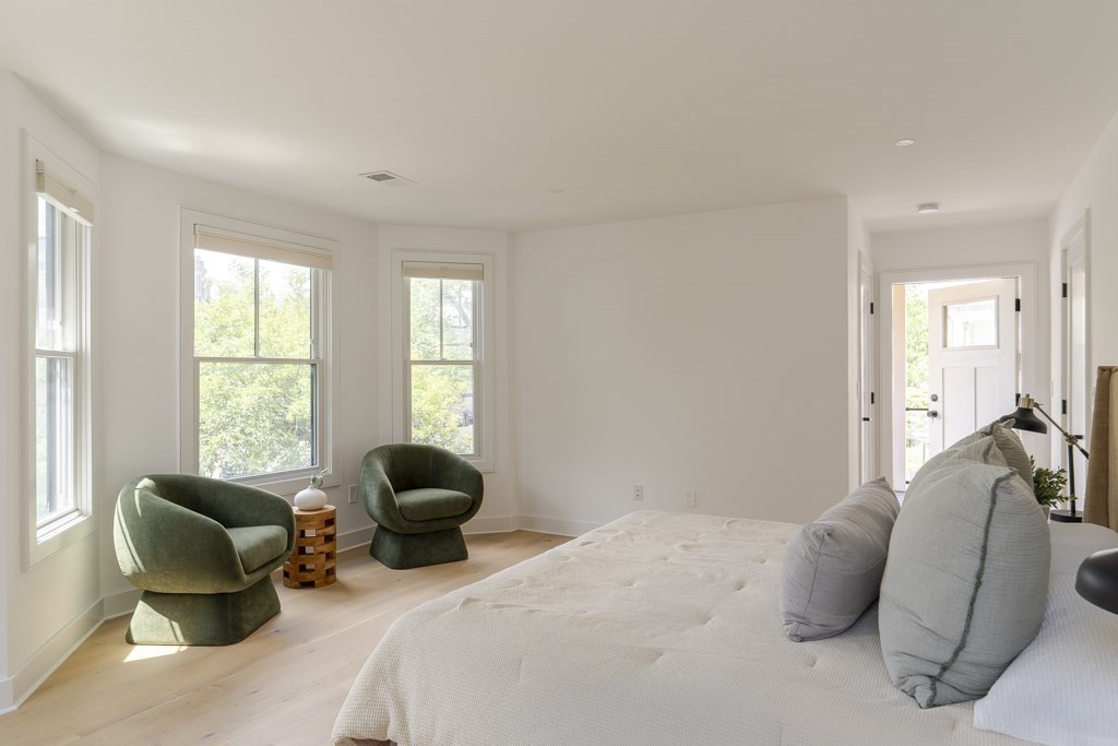 177 Thorndike Street, Unit 1 Brookline, MA 02446 - Photo 17 of 42