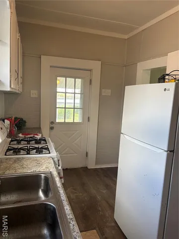 $130,000 | 2202 Missouri Avenue, Granite City, IL 62040