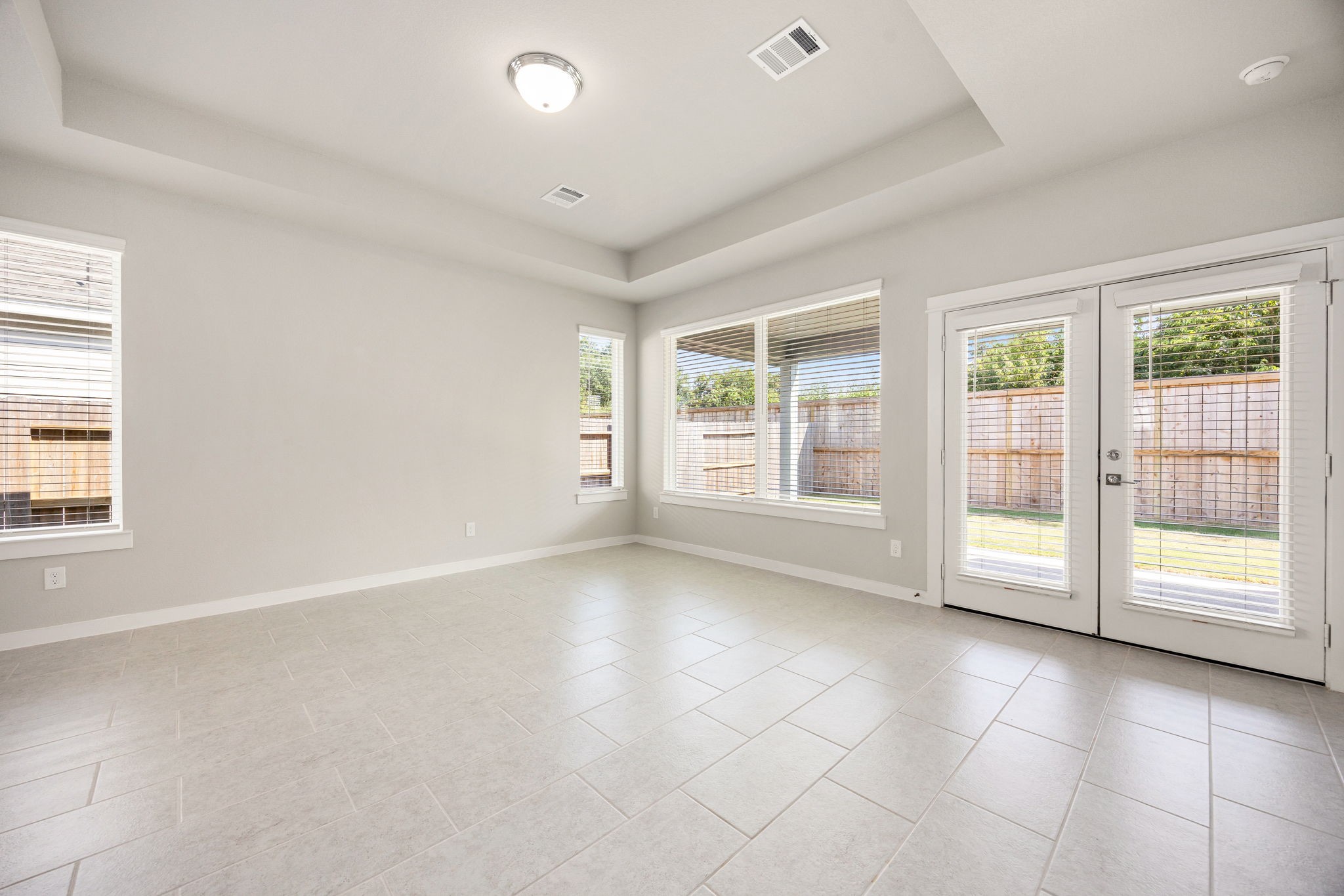 33007 Carolyns Perfection Loop Fulshear, TX 77441 - Photo 16 of 31 Family Room