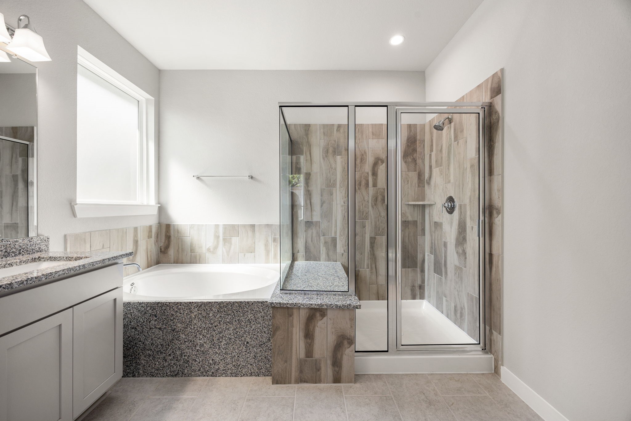 33007 Carolyns Perfection Loop Fulshear, TX 77441 - Photo 19 of 31 Primary Bath