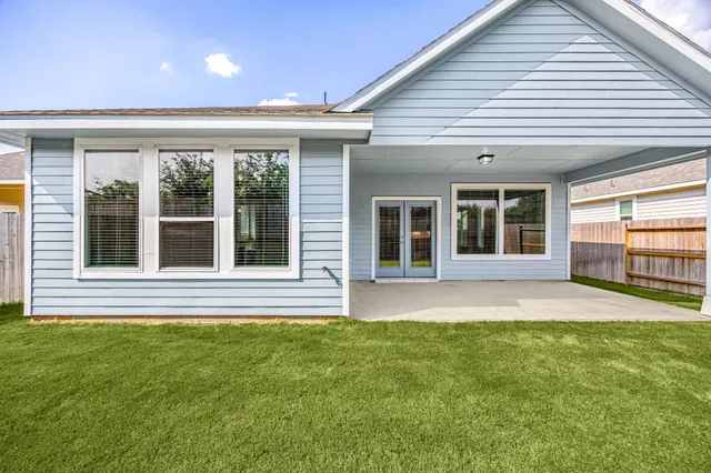 $320,000 | 33007 Carolyns Perfection Loop, Fulshear, TX 77441