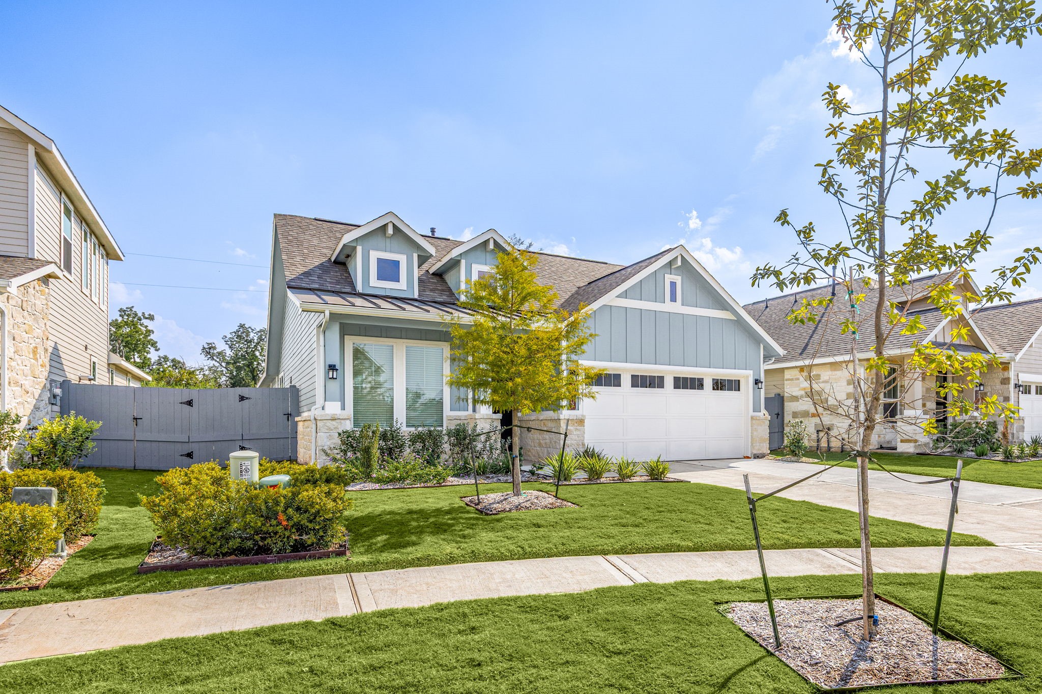 33007 Carolyns Perfection Loop Fulshear, TX 77441 - Photo 8 of 31 Gorgeous Curb Appeal
