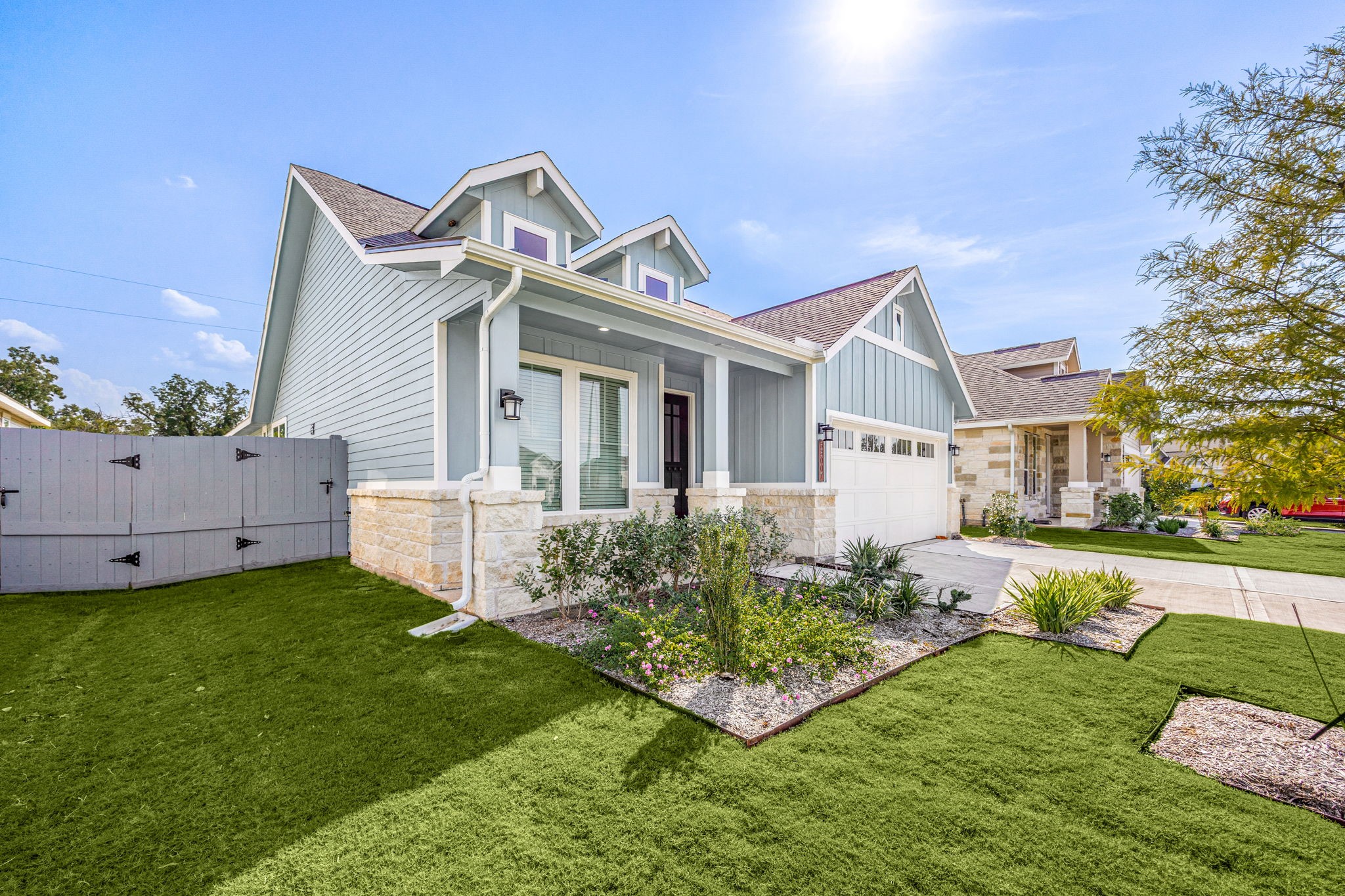 33007 Carolyns Perfection Loop Fulshear, TX 77441 - Photo 9 of 31 Lawn care and landscaping is handled by the HOA!