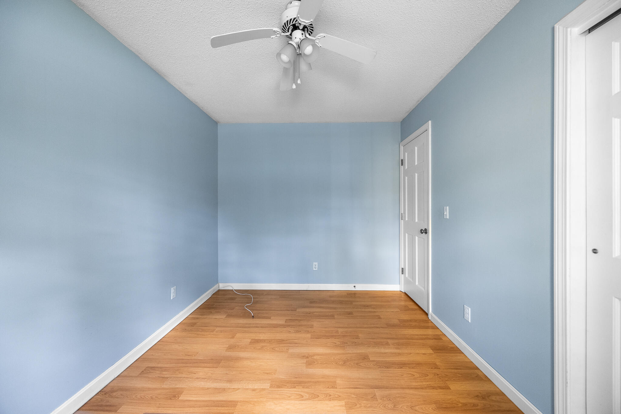 42 Yankee Avenue Bangor, ME 04401 - Photo 19 of 35 Yankee Interiors-8