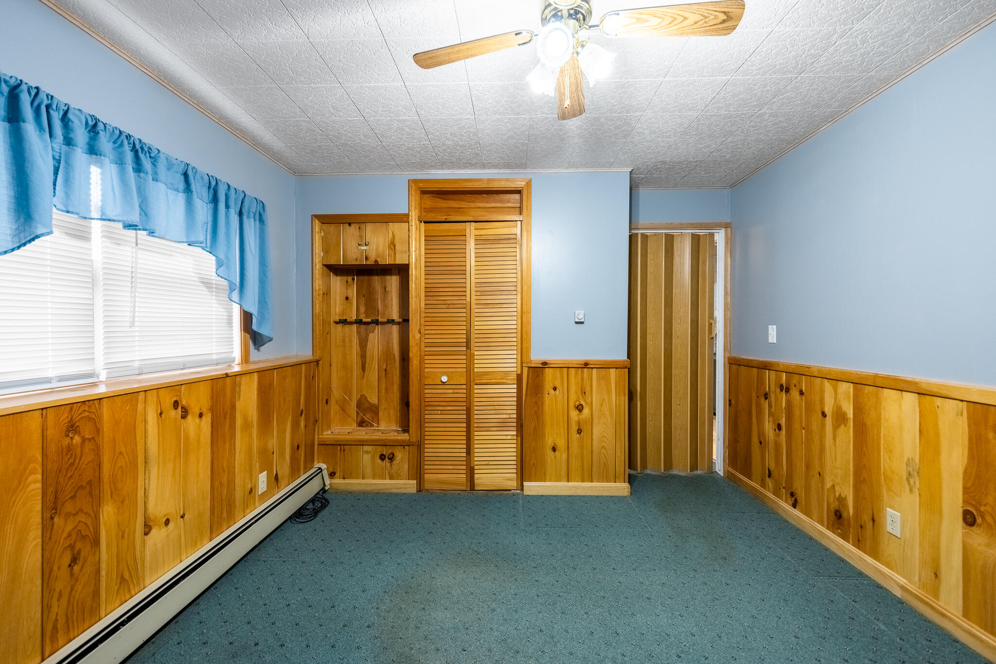 42 Yankee Avenue Bangor, ME 04401 - Photo 26 of 35 Yankee Interiors-15