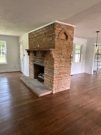 $319,900 | 202 Westwood 5th Avenue, McMinnville, TN 37110
