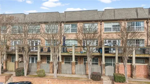 $225,000 | 6980 Roswell Road, Unit C10, Atlanta, GA 30328