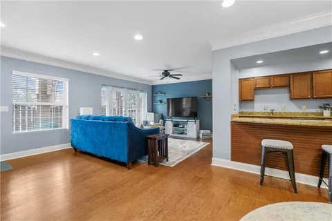 $225,000 | 6980 Roswell Road, Unit C10, Atlanta, GA 30328