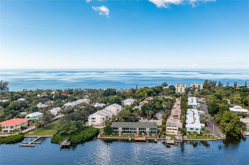 5041 North Beach Road, Unit 4A Englewood, FL 34223 - Photo 18 of 18 a view of a room with gym equipment