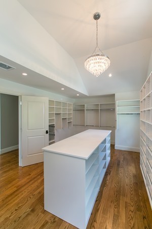 150 Barnes Hill Road Concord, MA 01742 - Photo 8 of 29 Gallery Image 8