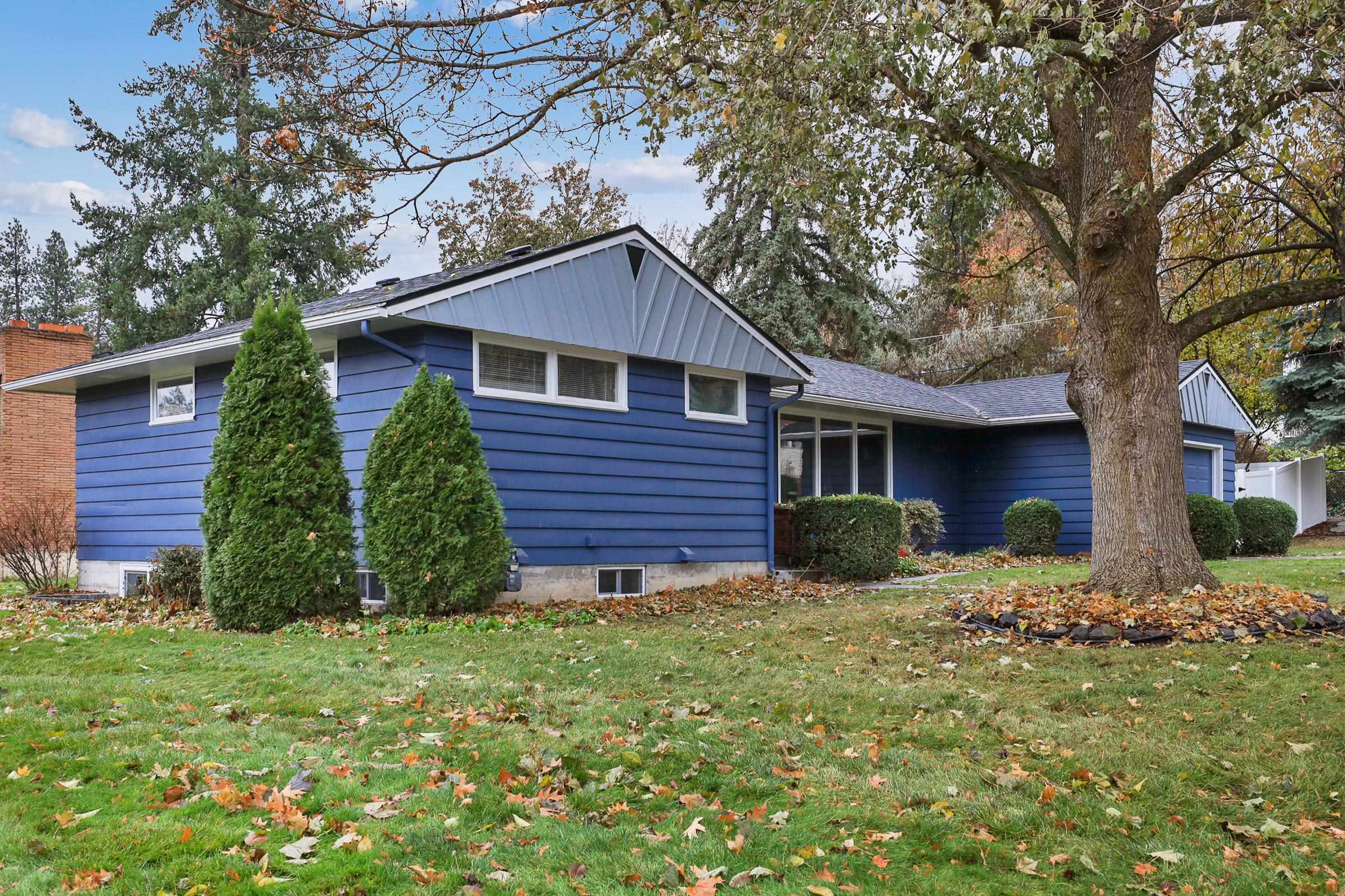 1601 South Cook Street Spokane, WA 99223 - Photo 2 of 37