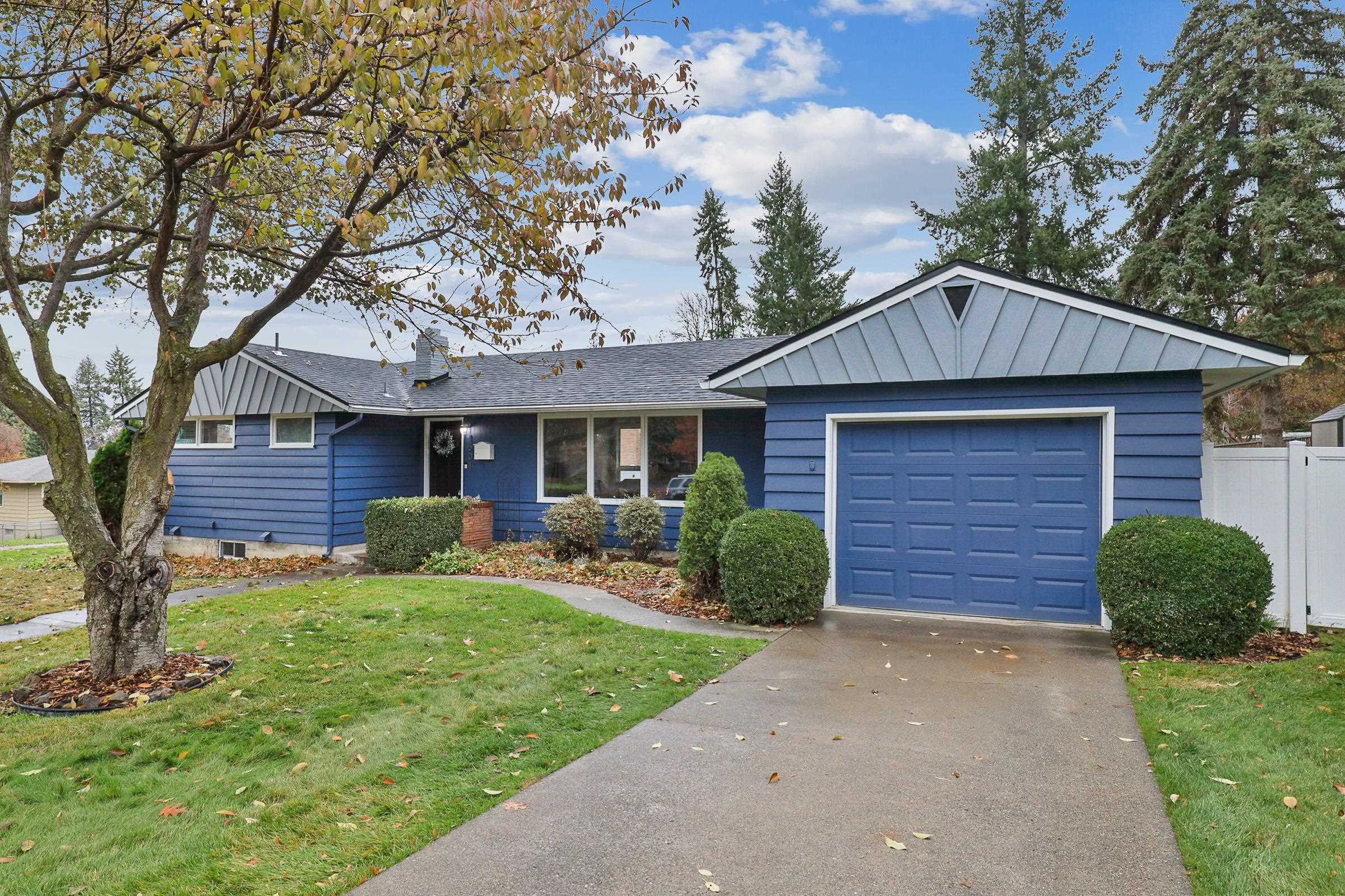 1601 South Cook Street Spokane, WA 99223 - Photo 3 of 37