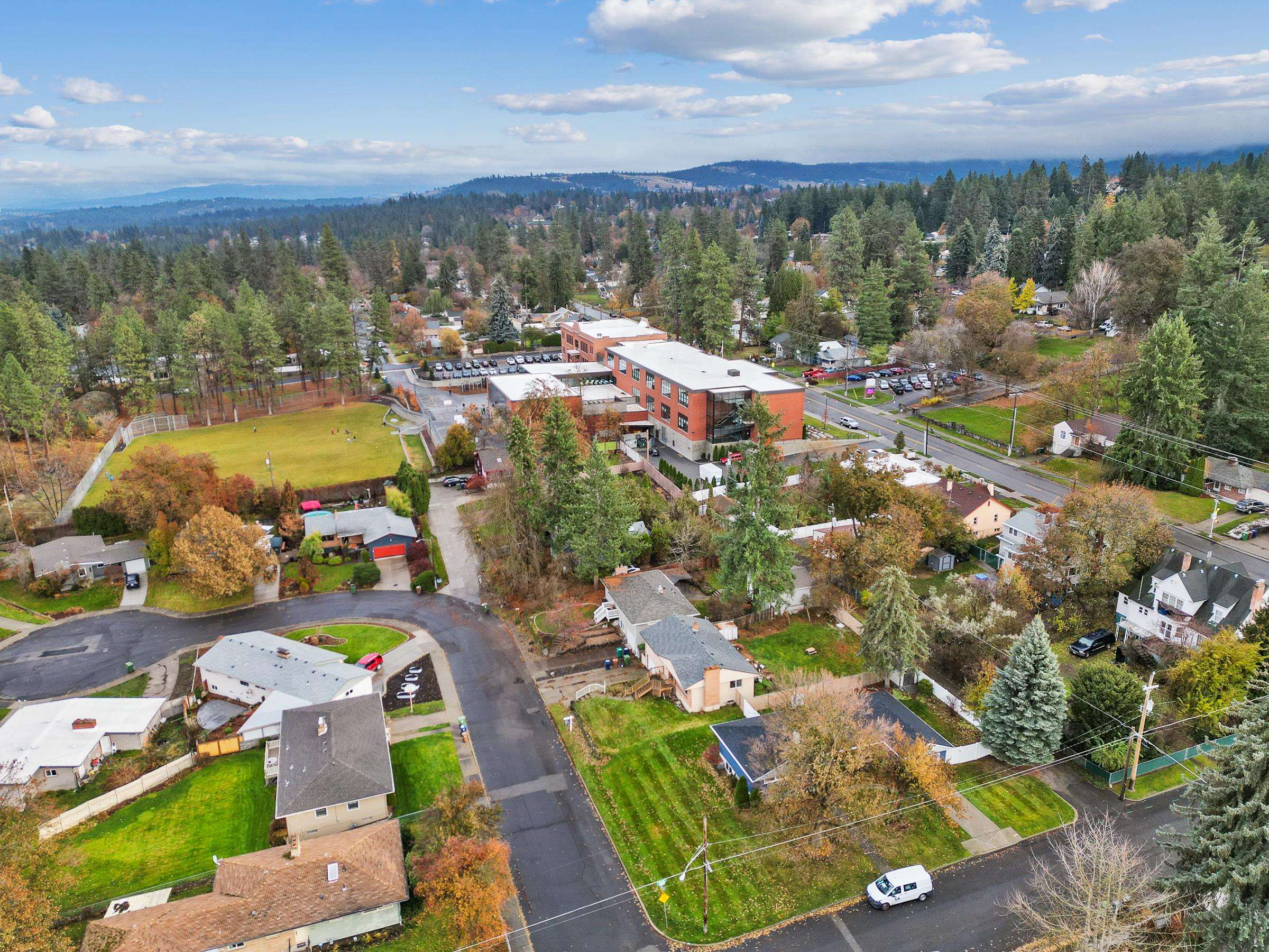 1601 South Cook Street Spokane, WA 99223 - Photo 34 of 37