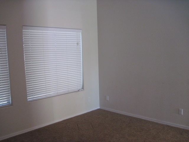 2035 West Davis Road Phoenix, AZ 85023 - Photo 17 of 25 BEDROOM, GLG