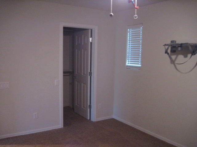 2035 West Davis Road Phoenix, AZ 85023 - Photo 22 of 25 BEDROOM, GLG