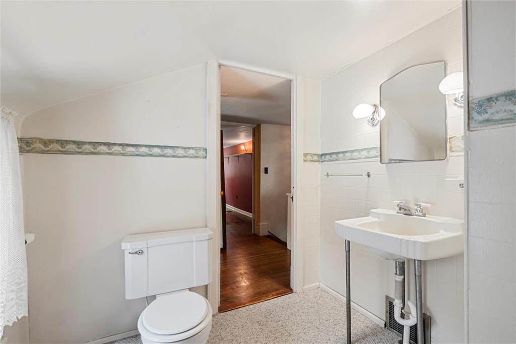 147 Fredonia Hadley Road Fredonia, PA 16124 - Photo 25 of 44