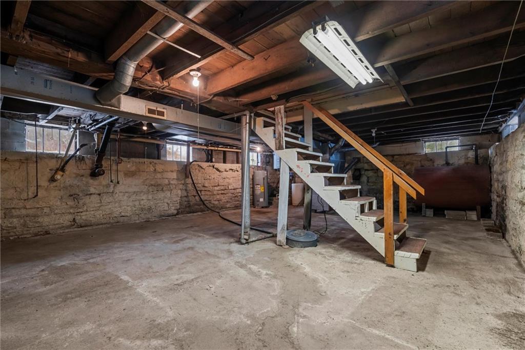 147 Fredonia Hadley Road Fredonia, PA 16124 - Photo 26 of 44