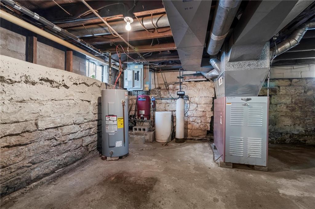 147 Fredonia Hadley Road Fredonia, PA 16124 - Photo 28 of 44