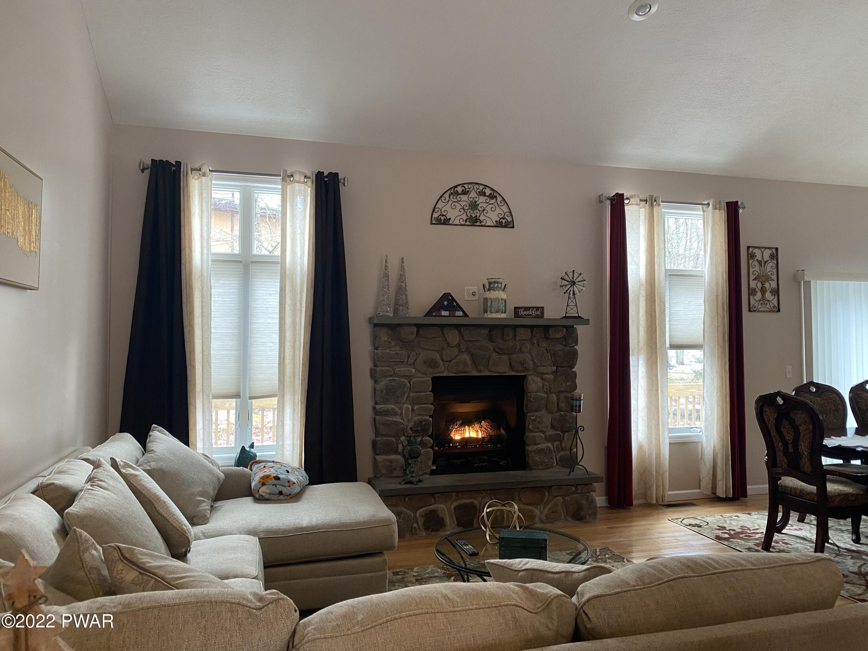 101 Pommel Drive Hawley, PA 18428 - Photo 14 of 59