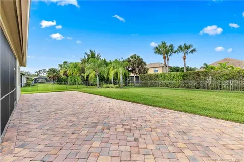 $749,000 | 1092 Southwest Scrub Oak Avenue, Palm City, FL 34990