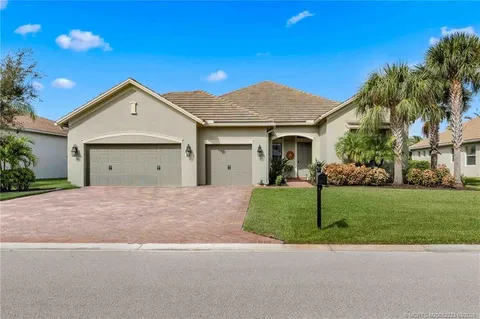 $749,000 | 1092 Southwest Scrub Oak Avenue, Palm City, FL 34990