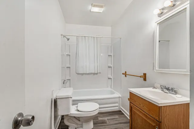 $189,000 | 219 Wilbur Street Southeast, Grand Rapids, MI 49548